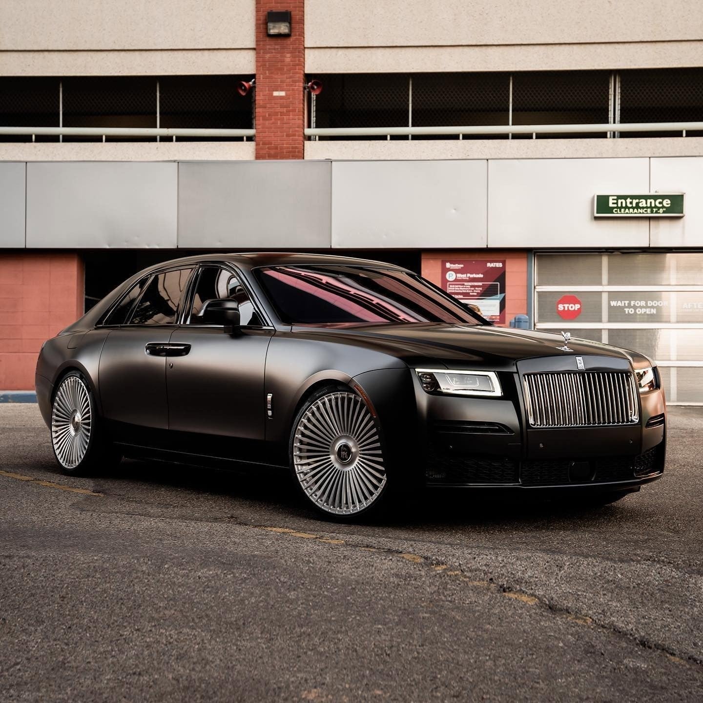 24" Rolls Royce Ghost Cullinan Phantom Forged Silver Brushed Style 17 Wheels & Rims