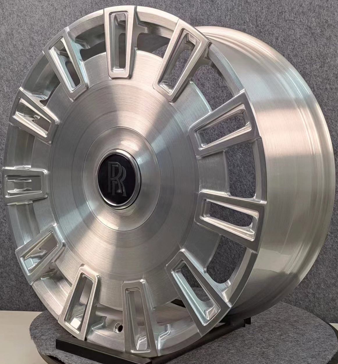24" Rolls Royce Ghost Cullinan Phantom Forged Brushed Silver Style 19 Wheels & Rims