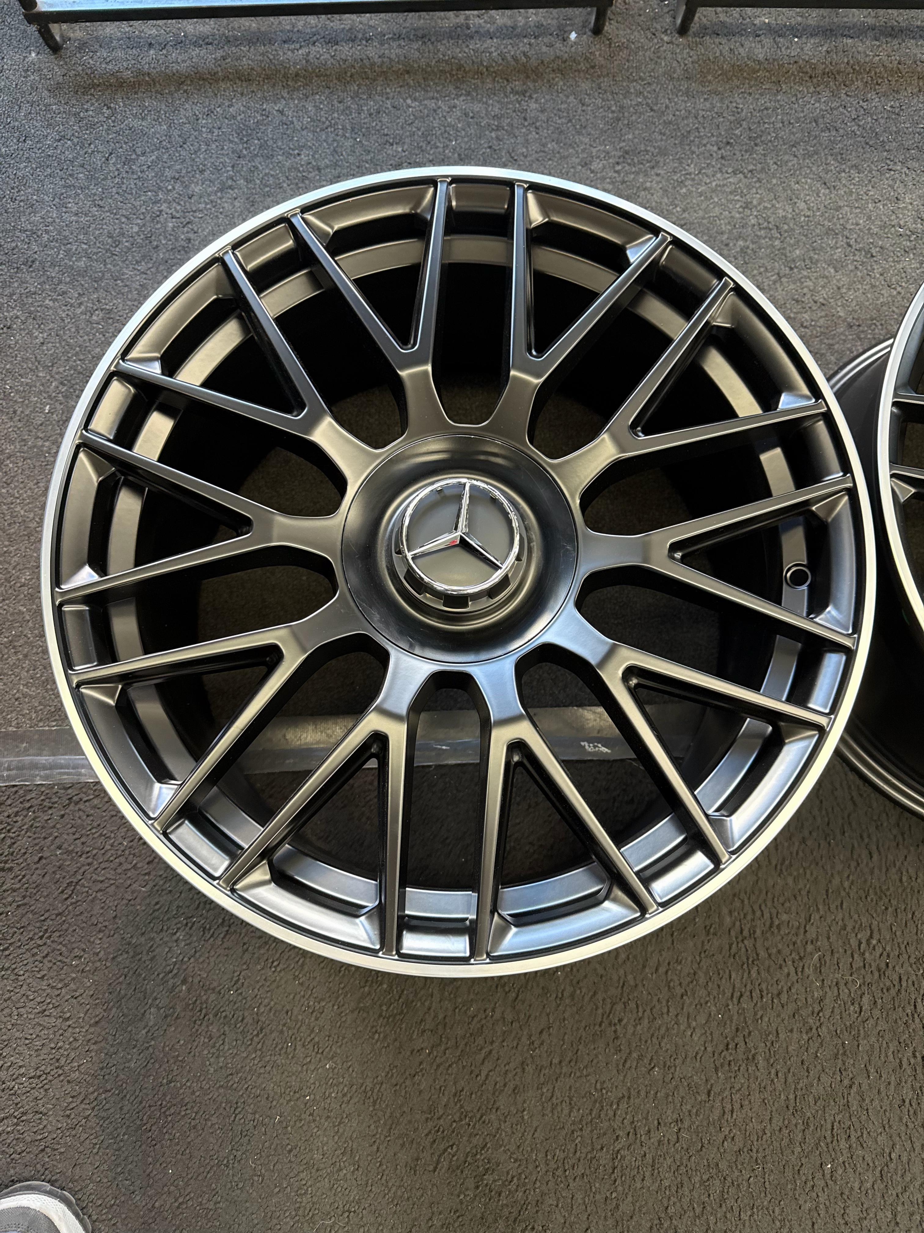 21" Mercedes GLE GLS GLE Coupe Staggered Satin Black Machined Lip Wheels & Rims