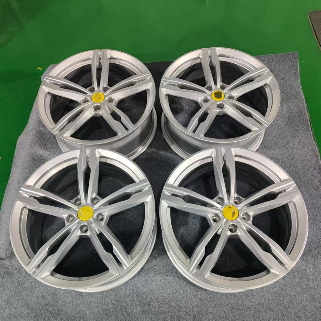 Customized forged wheel hub