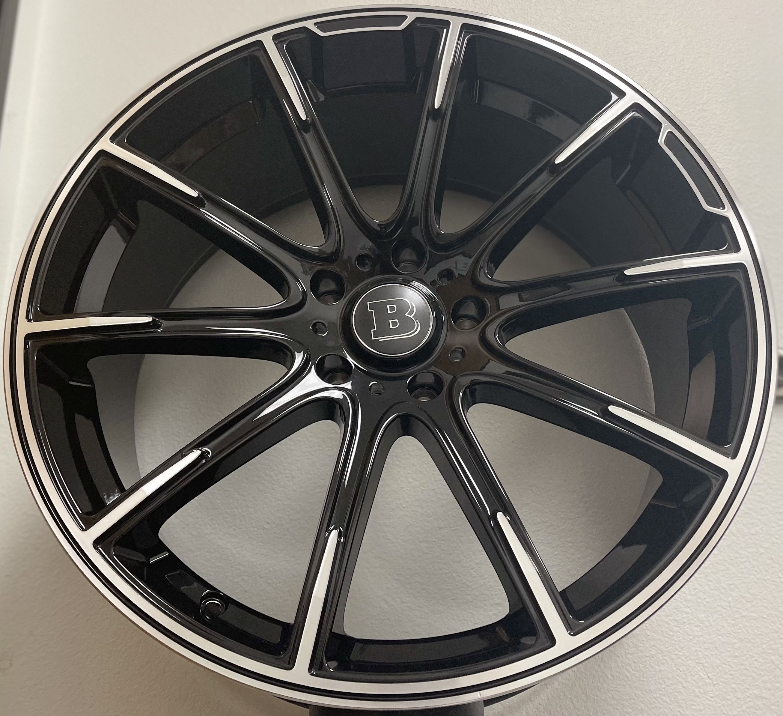 24" Mercedes G-Wagon G63 G580 Brabus Platinum Style Gloss Black Machined Wheels & Rims